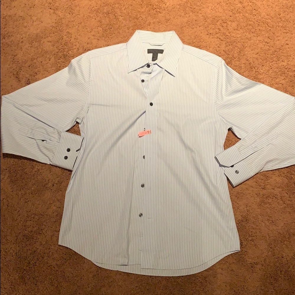 Express design studio button up.